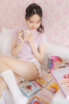 她在丈夫面前被耍了免费观看